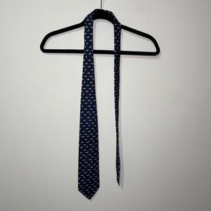 Brooks Brothers Men's Navy swimming ducks print 100% silk career office neck tie